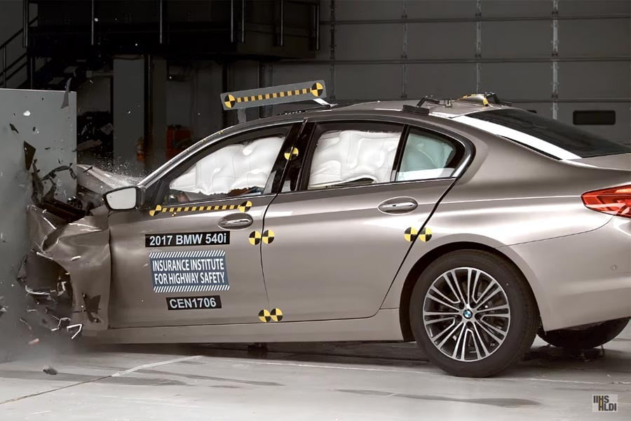 Bmw краш тест