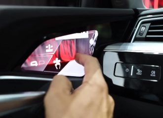 Video: Αυτό είναι το πιο hi tech εσωτερικό αυτοκινήτου