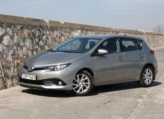 Toyota Auris 1.4 diesel με έκπτωση 2.200 ευρώ