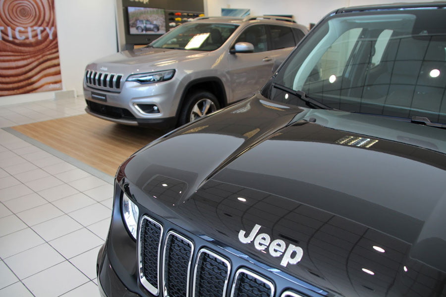 Neo Katasthma Jeep Sfakianakhs Sto Aigalew Autogreeknews
