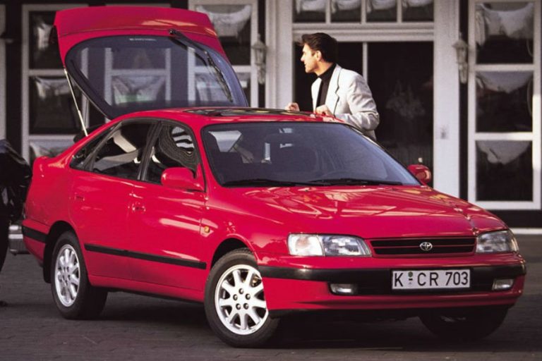 Фары toyota carina e
