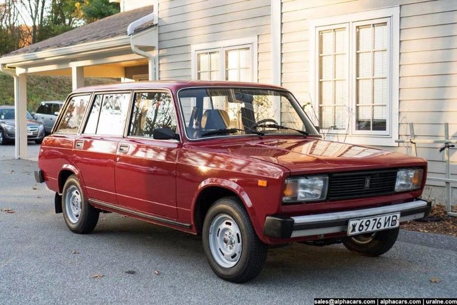 Модель lada 2104