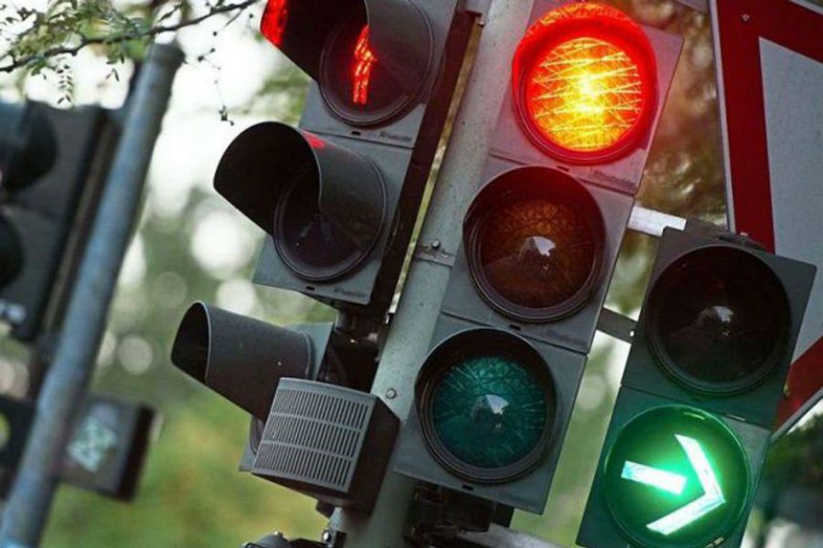 Έρχονται φανάρια-«φωτογράφοι» στην Αθήνα - AutoGreekNews