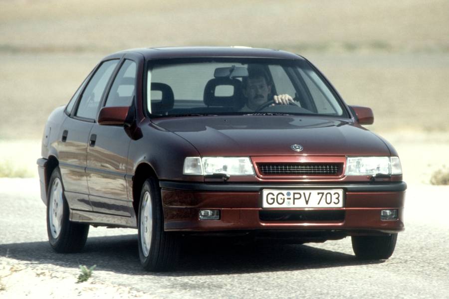 Ποια πρωτιά είχε το Opel Vectra;