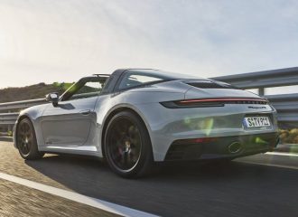 Νέες Porsche 911 GTS για όλα τα γούστα