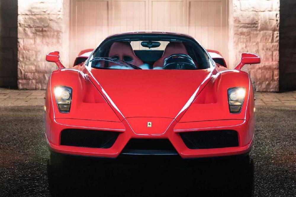 Άθικτη Ferrari Enzo αγγίζει τα 4 εκατομμύρια