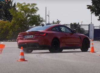 Ατίθαση η BMW M4 Competition στον τάρανδο (+video)
