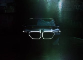Τα φωτιζόμενα «νεφρά» της πρωτότυπης BMW XM