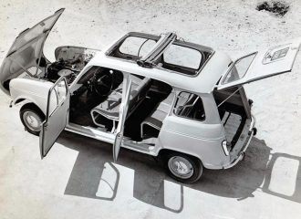 Ποια καινοτομία είχε το Renault 4 πριν 60 χρόνια;