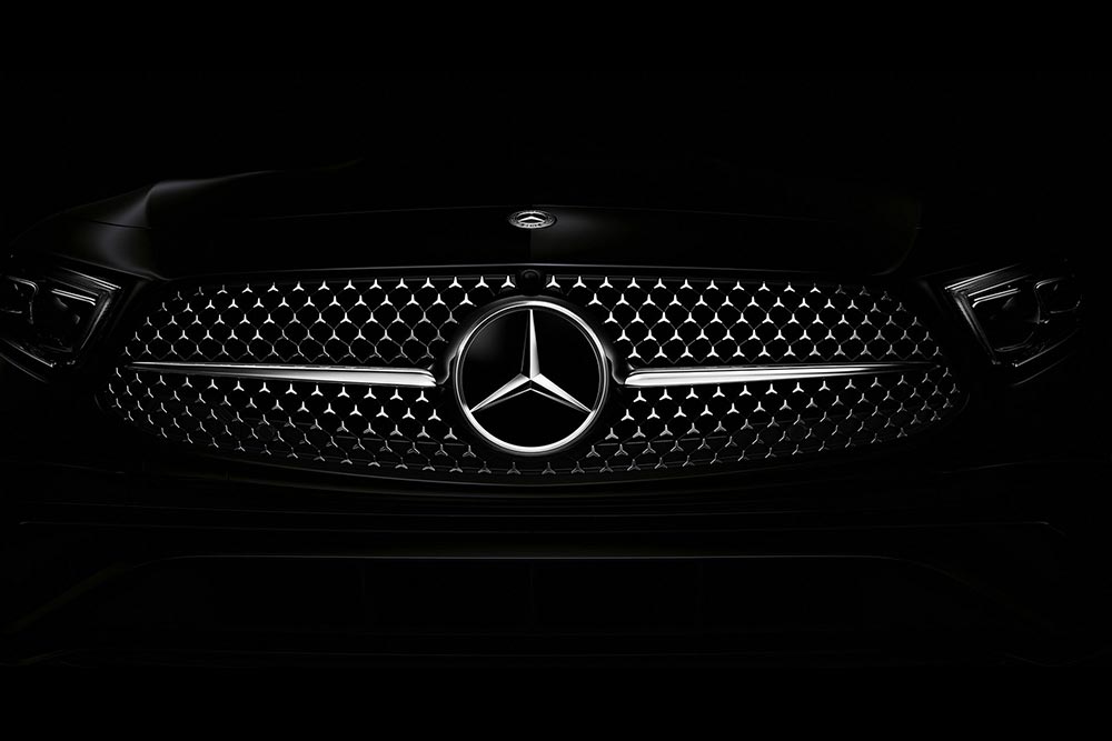 100 χρόνια «ζωής» για το αστέρι της Mercedes!(+video)