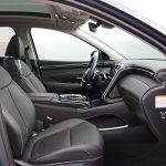 Hyundai Tucson Hybrid front seat