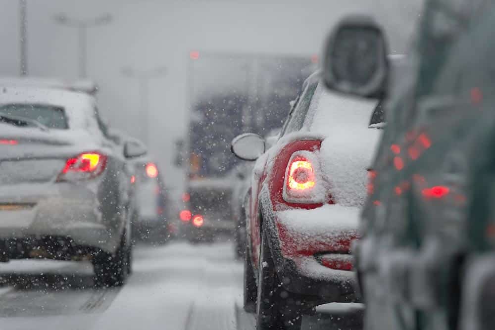 Τι να προσέχετε κατά την οδήγηση σε χιόνι και πάγο;