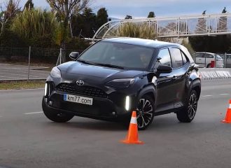 «Γάτα» το Toyota Yaris Cross στον τάρανδο (+video)