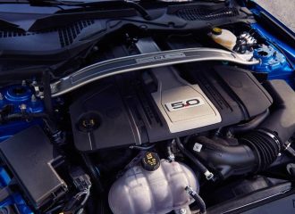 Η Ford εξετάζει V8 με υδρογόνο για τη νέα Mustang