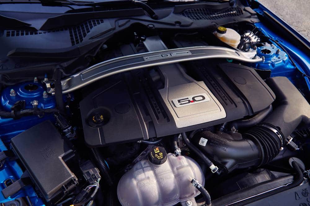 Η Ford εξετάζει V8 με υδρογόνο για τη νέα Mustang