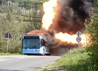 Λεωφορείο με CNG έγινε «πύραυλος» (+video)