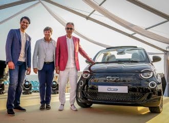 Ο Μαέστρο Bocelli «τραγουδάει» για το νέο Fiat 500