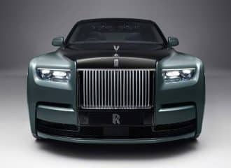 Ρετρό αρχοντιά για τη νέα Rolls-Royce Phantom