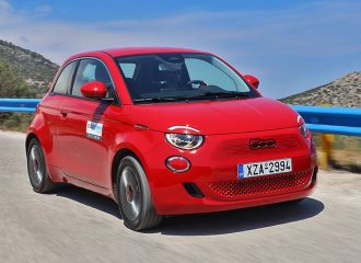 Δοκιμή Fiat 500e RED edition 118 PS