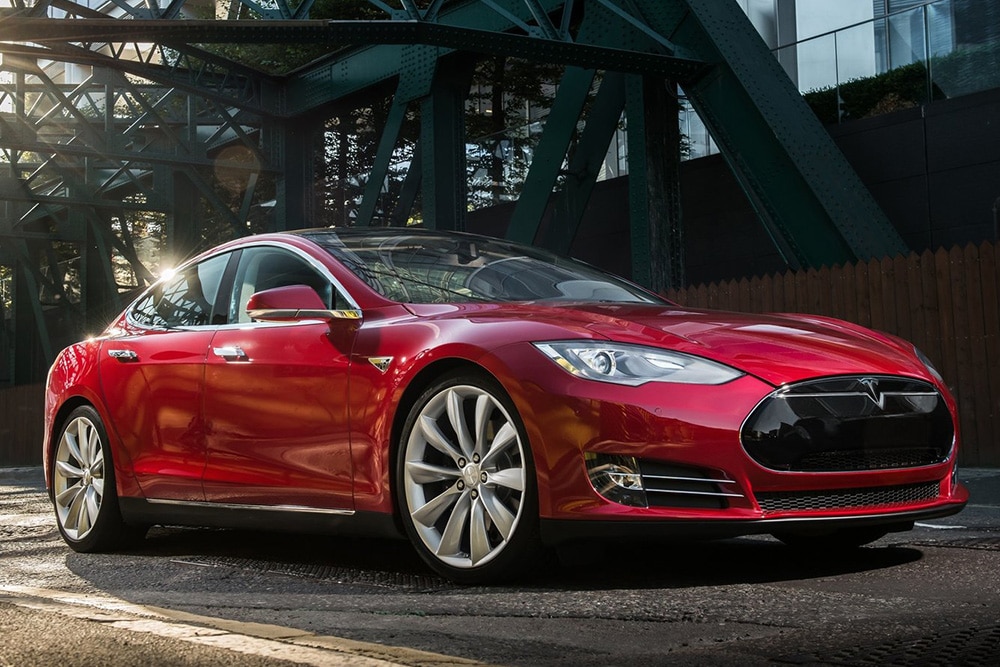 Τι γίνεται με την επόμενη γενιά του Tesla Model S;
