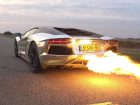H Lamborghini φορτσάρει για συνθετικά καύσιμα