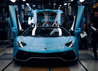 Τέλος εποχής για την ιστορική Lamborghini Aventador