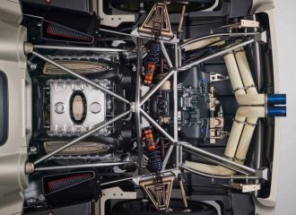 Η Pagani απέρριψε υβριδικό V8 1.000HP για χάρη του V12