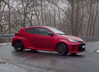 Το Toyota GR Yaris όπως πρέπει να οδηγείται (+video)