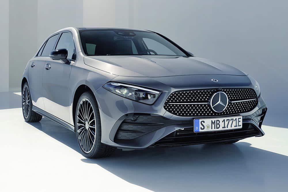 Super star η νέα luxury Mercedes-Benz A-Class