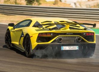Lamborghini πήγαινε με 156 χλμ./ώρα πάνω από το όριο