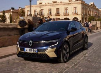 Renault: «Όλα τα λεφτά πάνε στα ηλεκτρικά»