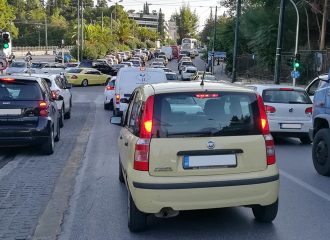 Πόσα εκατομμύρια οχήματα κυκλοφορούν στην Ελλάδα;