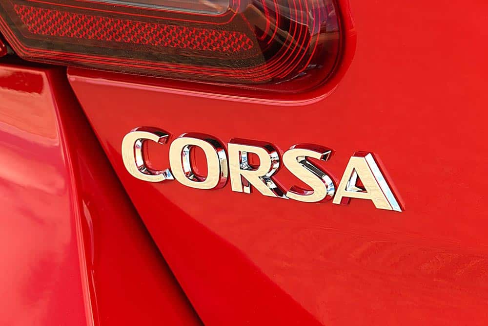 Δεκάδες Opel Corsa λίγων ετών στα μισά λεφτά