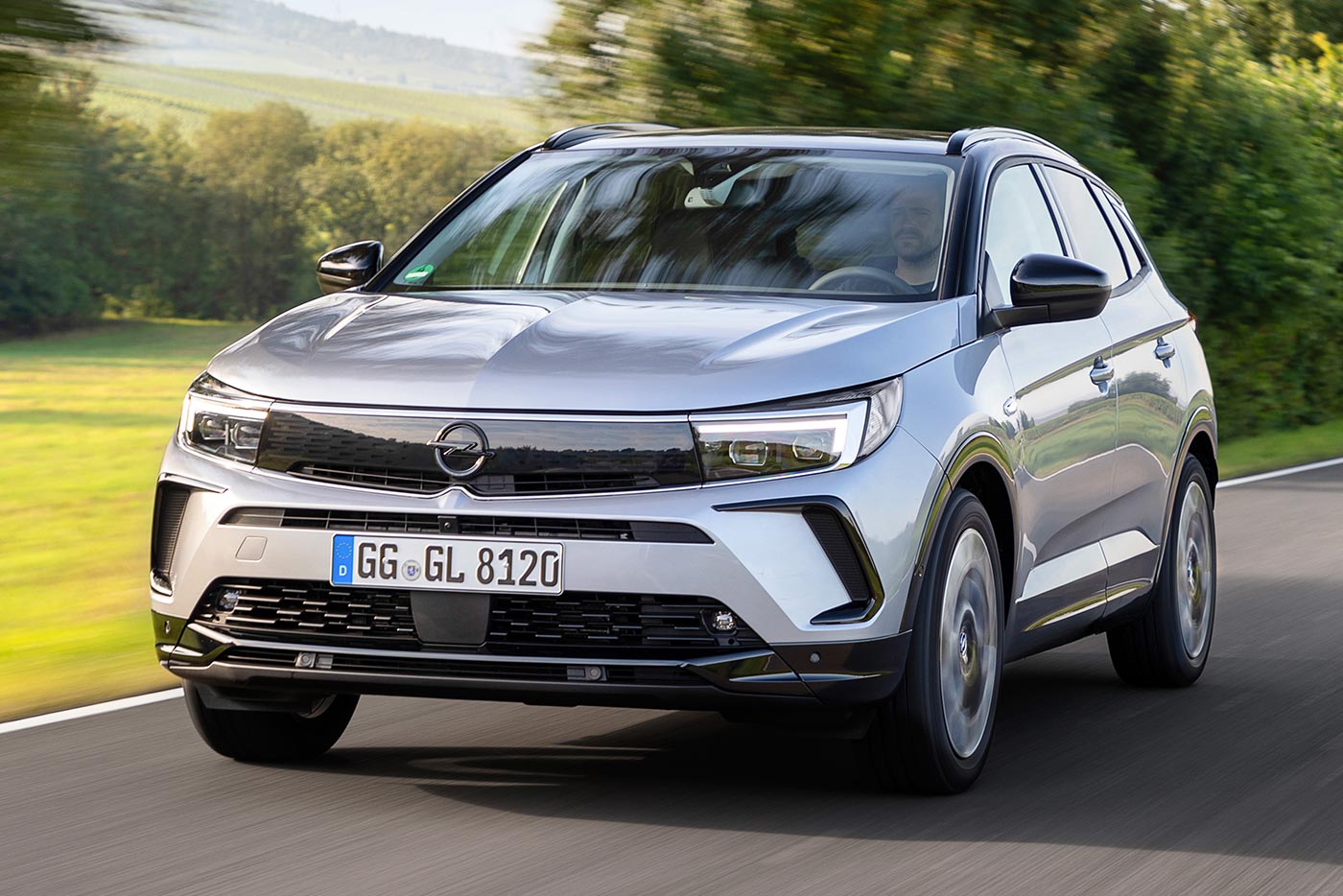 Νέο Opel Grandland 4.800 ευρώ φθηνότερο