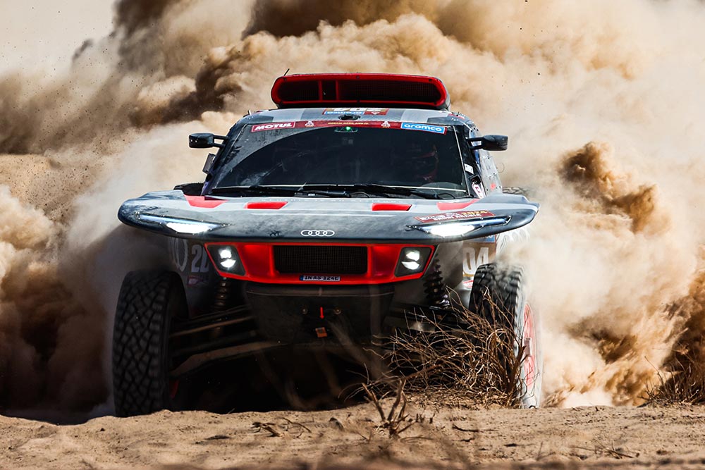 Ιστορική νίκη του Audi RS Q e-tron στο Dakar Rally!